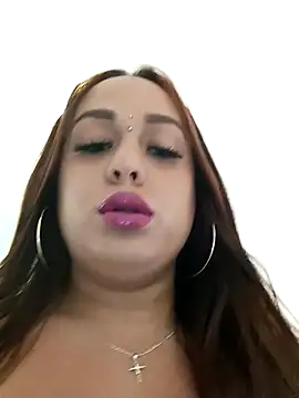 Snapshot of Madison_Celeste chatting on 10/23/25, 04:39 Madison Celeste online show from 10/23/25, 04:39