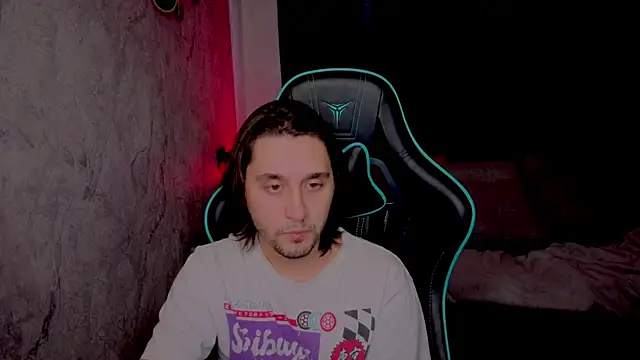 Pohyi  online show from 02/18/26, 07:59