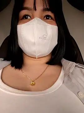 Mina-02 online show from 03/31/26, 08:59