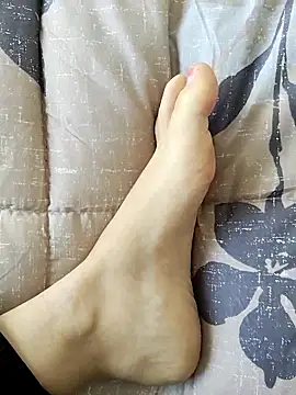 Snapshot of sexydeaChanel chatting on 02/21/26, 02:40 sexydeaChanel online show from 02/21/26, 02:40