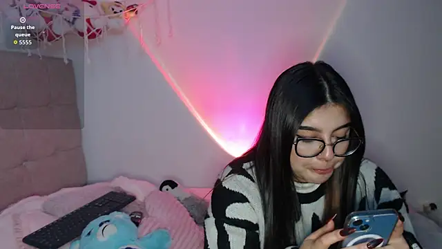 Ayleen Honey online show from 10/25/25, 04:31