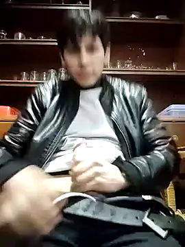 Carriata larry online show from 11/05/25, 04:12