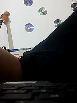 Carriata larry online show from 02/03/26, 04:32