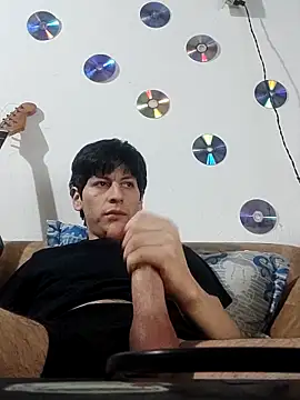 Carriata larry online show from 02/05/26, 04:39