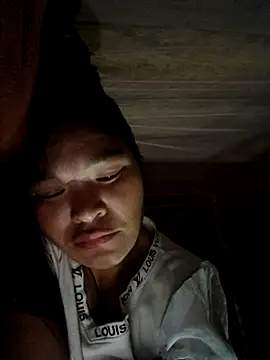 chipu06 online show from 10/23/25, 10:30