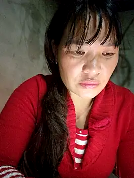 chipu06 online show from 11/18/25, 12:42