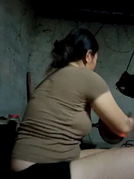 chipu06 online show from 02/24/26, 11:41