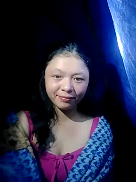 lisa-bae00 online show from 11/03/25, 10:27