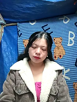 lisa-bae00 online show from 11/29/25, 10:13