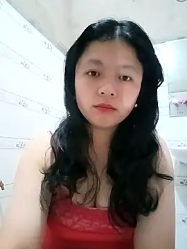 lisa-bae00 online show from 02/04/26, 12:05