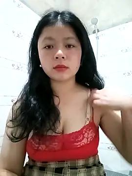 lisa-bae00 online show from 02/08/26, 12:14