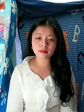 lisa-bae00 online show from 02/12/26, 05:13