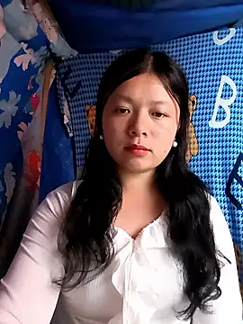 lisa-bae00 online show from 03/17/26, 11:46