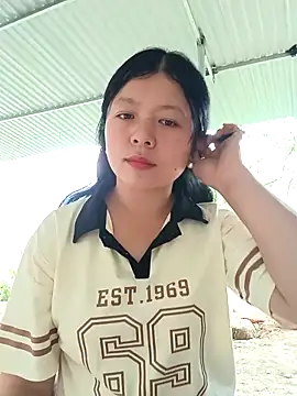 lisa-bae00 online show from 04/11/26, 03:22