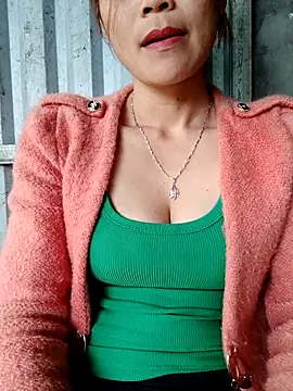 Bear bear0 online show from 11/01/25, 12:23