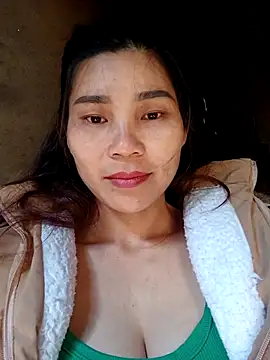 Bear bear0 online show from 11/26/25, 03:29