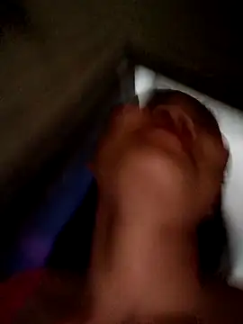 Bear bear0 online show from 04/18/26, 12:47