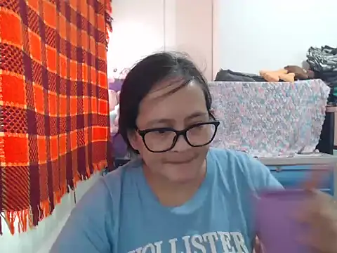 Kinkybela2025 online show from 02/19/26, 04:08