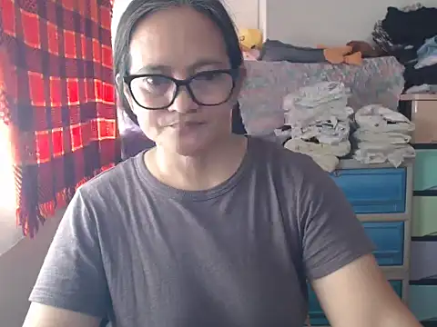 Kinkybela2025 online show from 03/02/26, 01:19