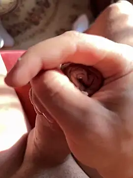 iCum uCum online show from 04/09/26, 06:13