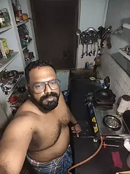 Snapshot of Siranjeevishiva chatting on 06/12/26, 07:13 Siranjeevishiva online show from 06/12/26, 07:13
