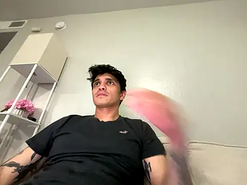 Orlando702xh online show from 10/21/25, 11:05