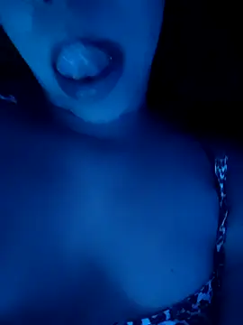 Snapshot of YANKERAPUNZEL chatting on 11/02/25, 07:55 YANKERAPUNZEL online show from 11/02/25, 07:55