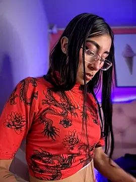 Violeet-Smith online show from 10/23/25, 01:32