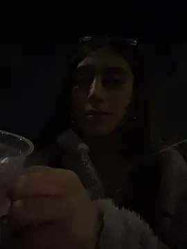 Violeet-Smith online show from 03/05/26, 02:07