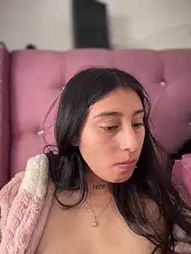 Violeet-Smith online show from 04/21/26, 05:17