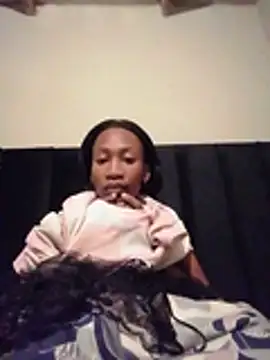 StripGirl17 online show from 07/22/26, 04:10