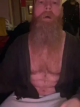 Snapshot of Macduckd chatting on 02/17/26, 08:55 Macduckd online show from 02/17/26, 08:55