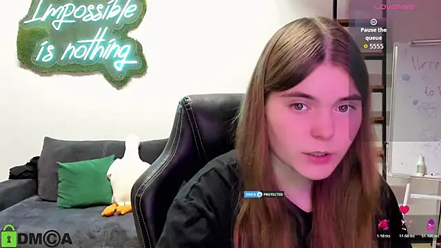 MiraaBloom online show from 10/26/25, 02:01