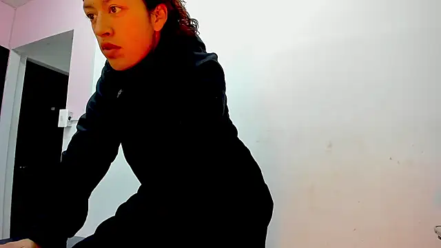 mia scarlett7 online show from 01/06/26, 11:47