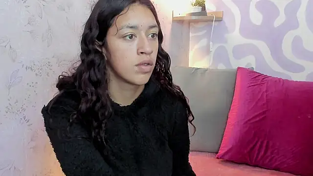 mia scarlett7 online show from 04/10/26, 12:32