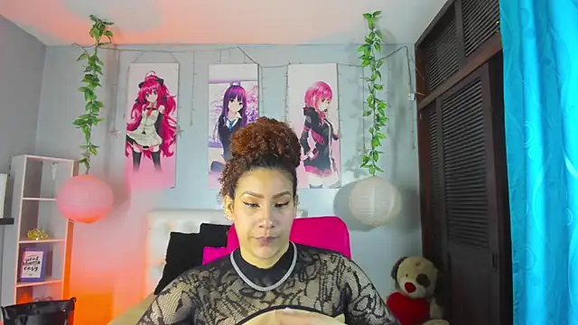 ROZZE MILA online show from 03/28/26, 01:00