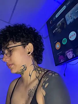 Abby Evanns1 online show from 04/01/26, 01:41