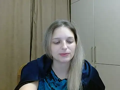 ElisSky301 online show from 11/26/25, 10:11