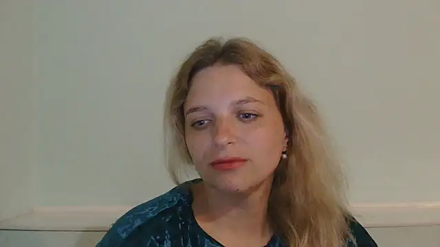 Snapshot of ElisSky301 chatting on 05/31/26, 09:27 ElisSky301 online show from 05/31/26, 09:27