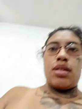 Chicattoo69 online show from 11/06/25, 05:47