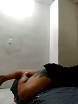 Chicattoo69 online show from 11/07/25, 09:48