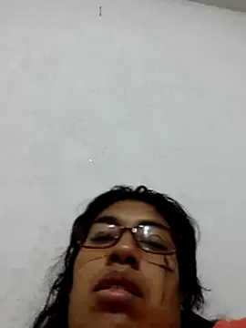 Chicattoo69 online show from 11/19/25, 04:07