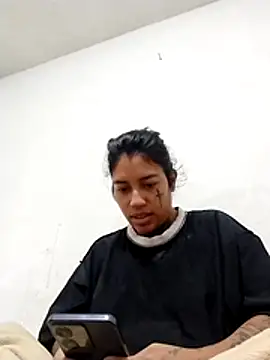 Chicattoo69 online show from 11/27/25, 03:47