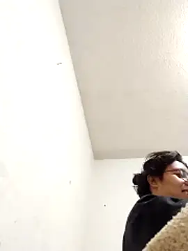 Chicattoo69 online show from 12/03/25, 07:12