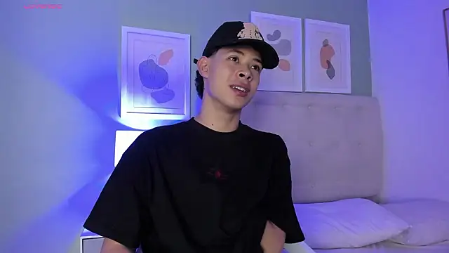 ApoloRicci online show from 03/07/26, 07:55