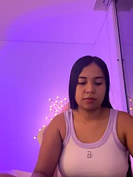 aly nicols online show from 11/21/25, 05:17