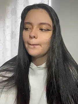 Selena Roa online show from 03/27/26, 02:39