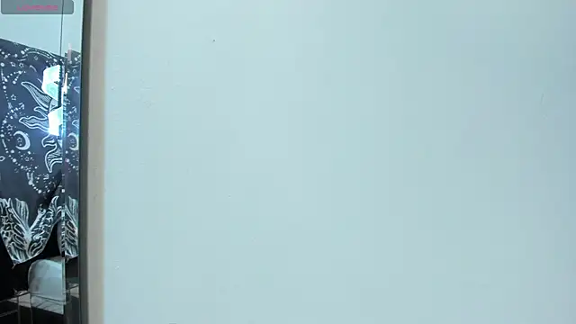 Snapshot of mirandaduboiss chatting on 07/24/26, 05:11 mirandaduboiss online show from 07/24/26, 05:11