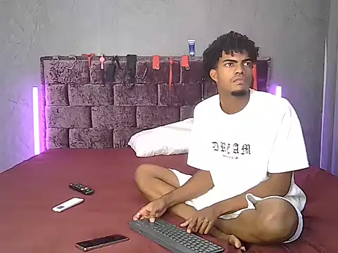 richardd2212 online show from 06/16/26, 12:46