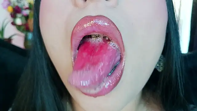 mia roux1 online show from 03/06/26, 09:00